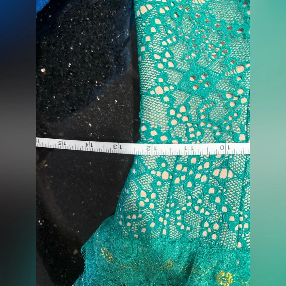 Helsi Emerald Green Lace Mini Dress Size XS – Tiered Ruffle Party Cocktail NWOT - Picture 5 of 6
